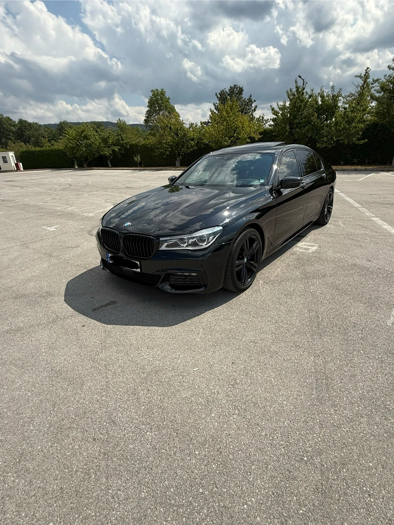 BMW 740 Li M-Sport-Paket - изображение 9