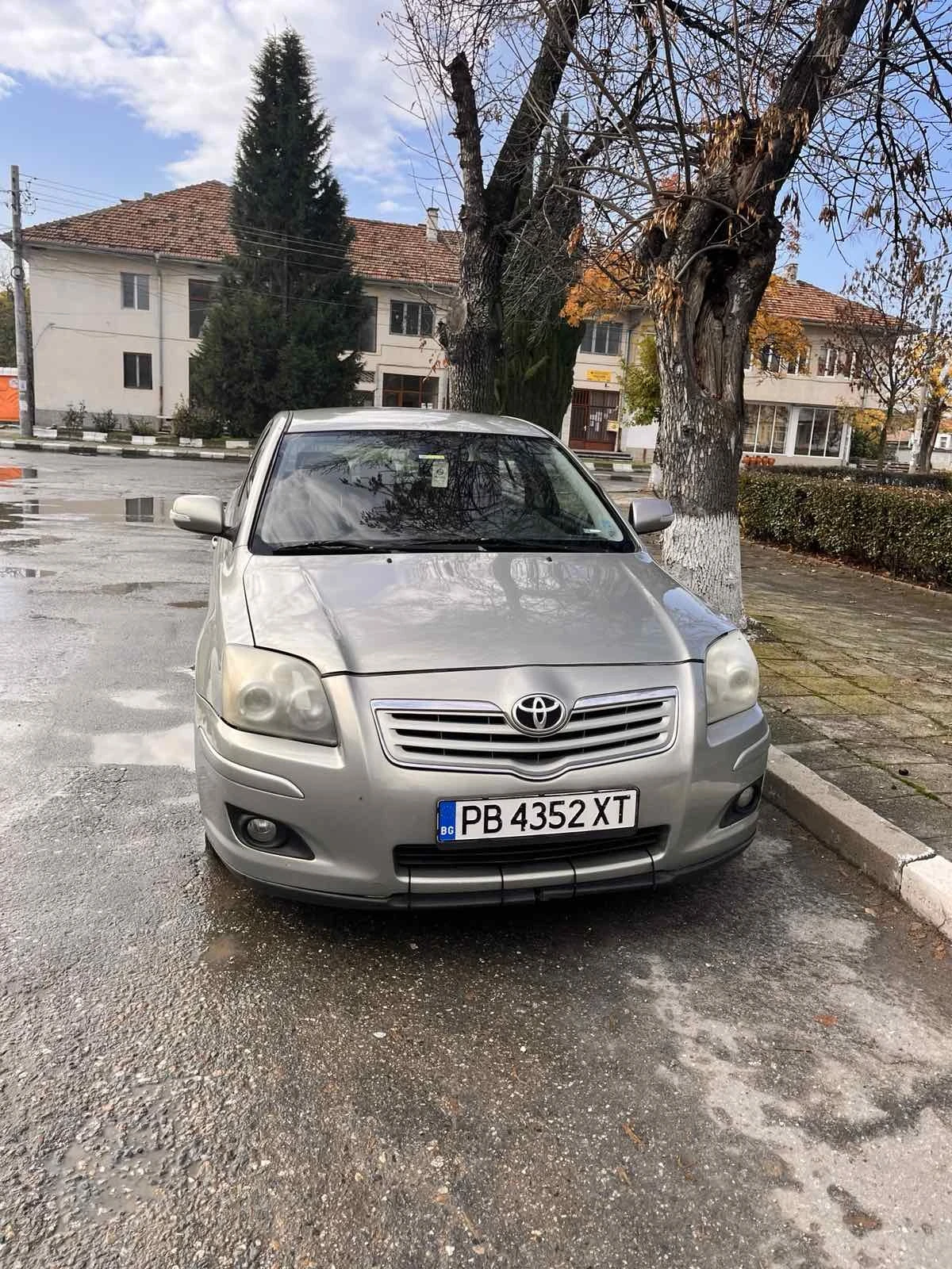 Toyota Avensis  - изображение 2