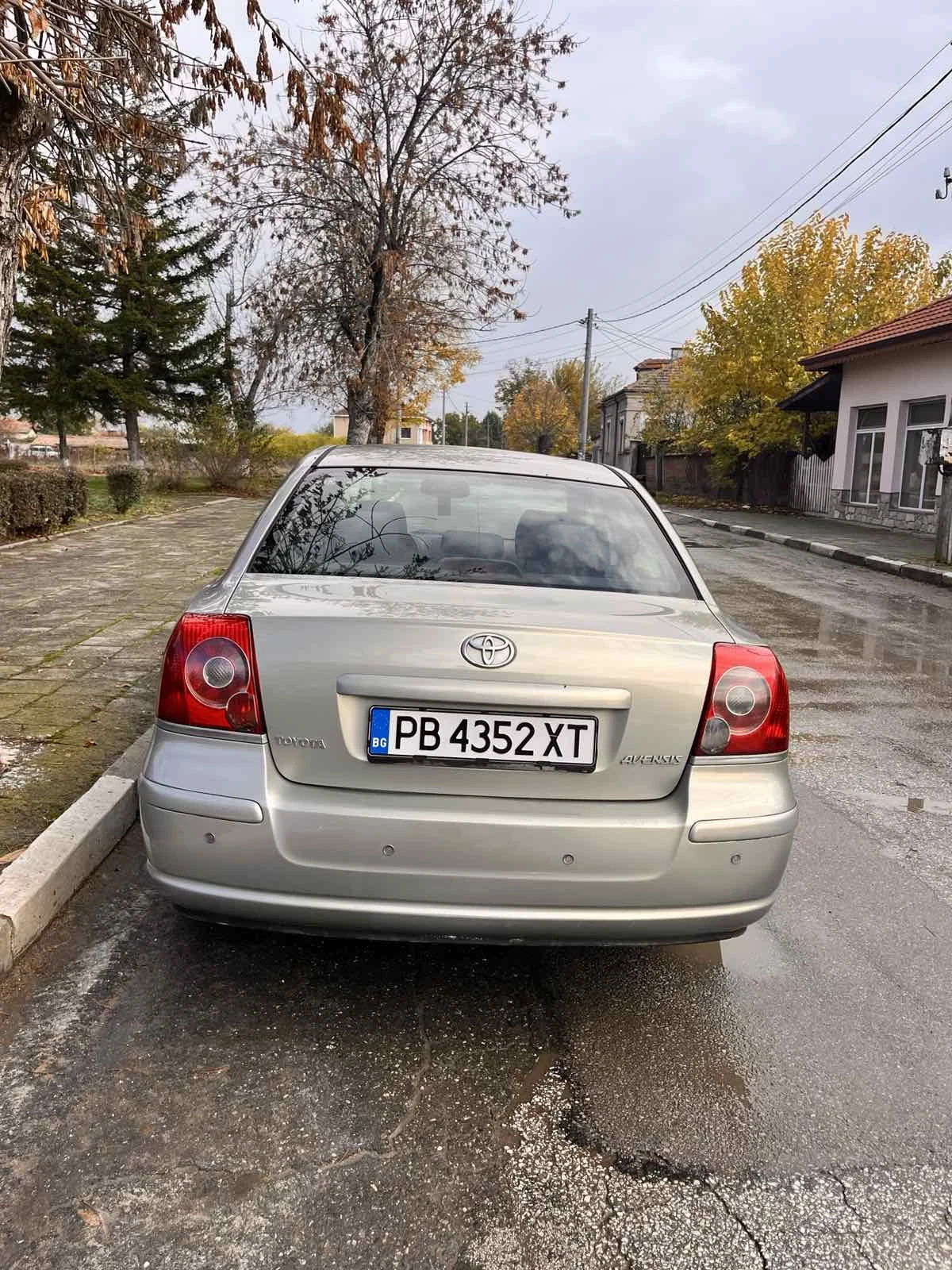 Toyota Avensis  - изображение 5