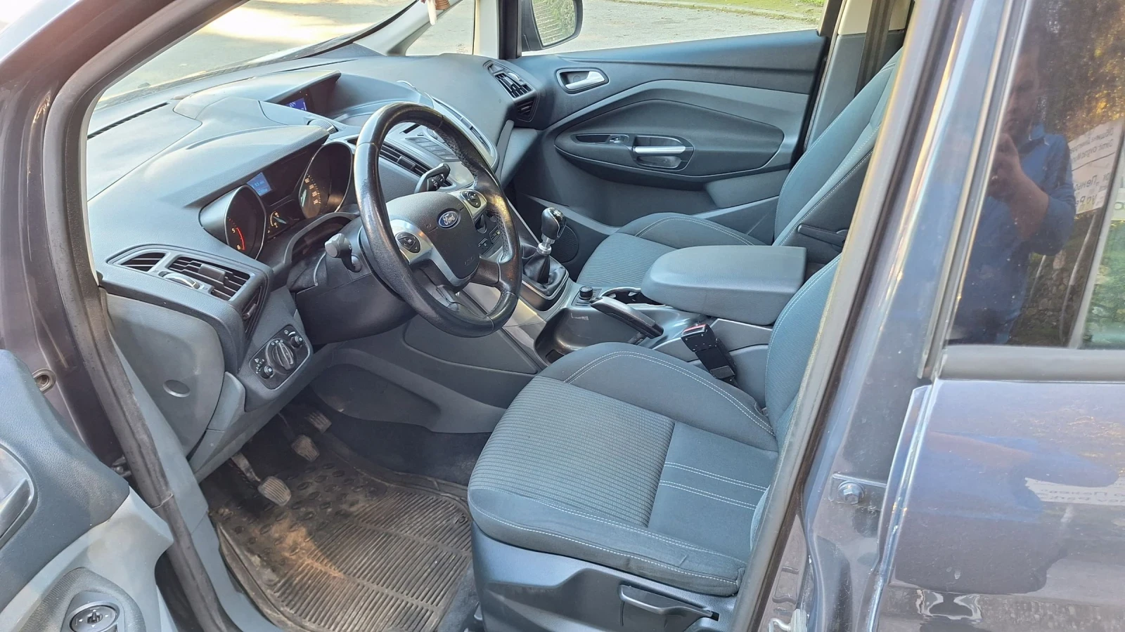 Ford C-max 1.6 Tdci Titanium - изображение 9