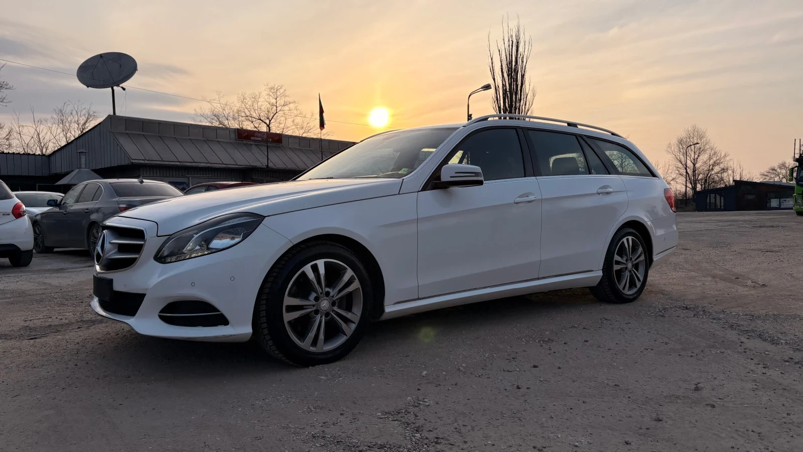 Mercedes-Benz E 300 E300 BLUETEC HYBRID, снимка 2 - Автомобили и джипове - 53877455