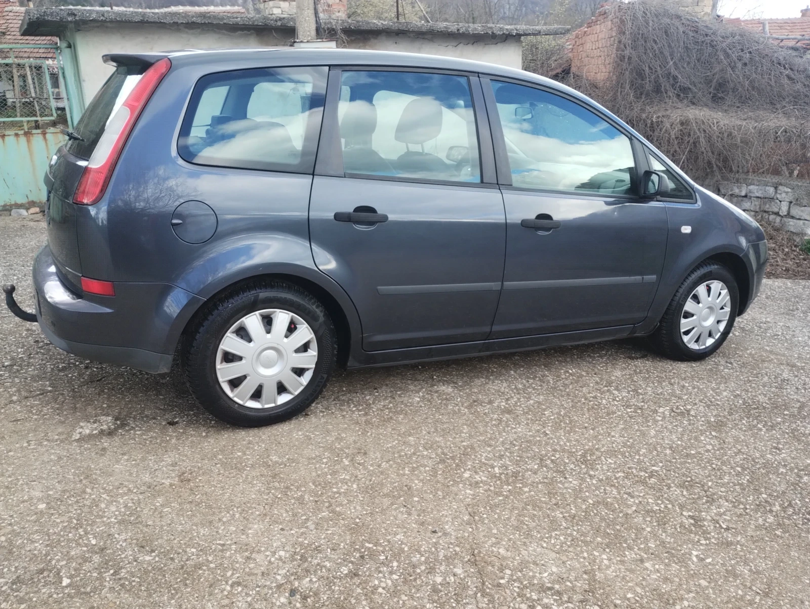 Ford Focus 1.6 , снимка 5 - Автомобили и джипове - 54007946