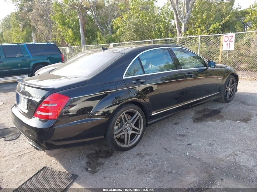 Mercedes-Benz S 63 AMG  С РЕГИСТРАЦИЯ & АВТО КРЕДИТ , снимка 7 - Автомобили и джипове - 54030997