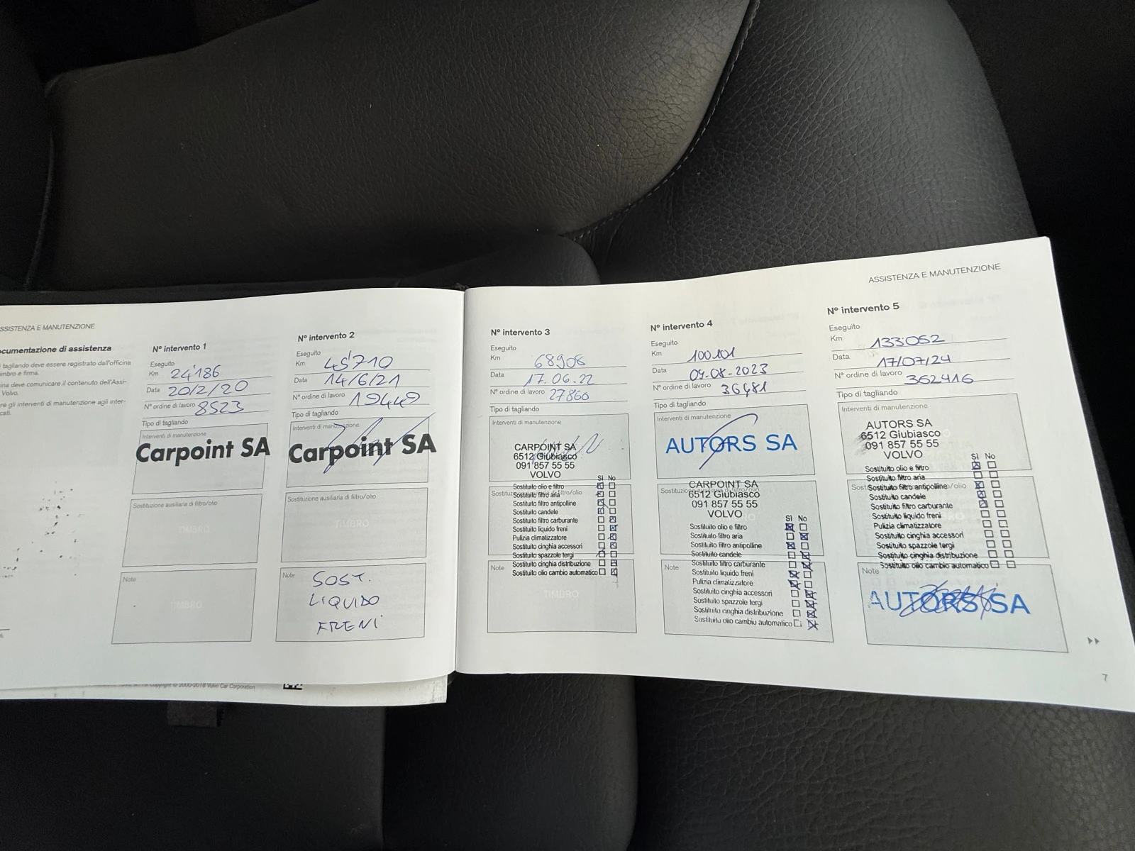 Volvo V60 T6 AWD MOMENTUM ШВЕЙЦАРИЯ, снимка 11 - Автомобили и джипове - 54095809