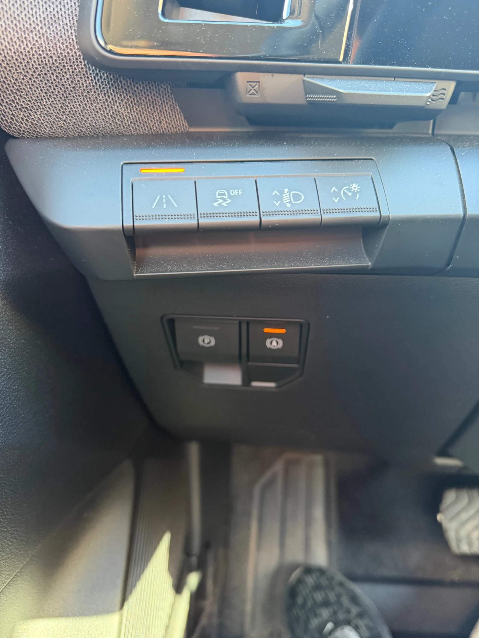 Renault Megane E-Tech EV40 220кс, снимка 10 - Автомобили и джипове - 54101023