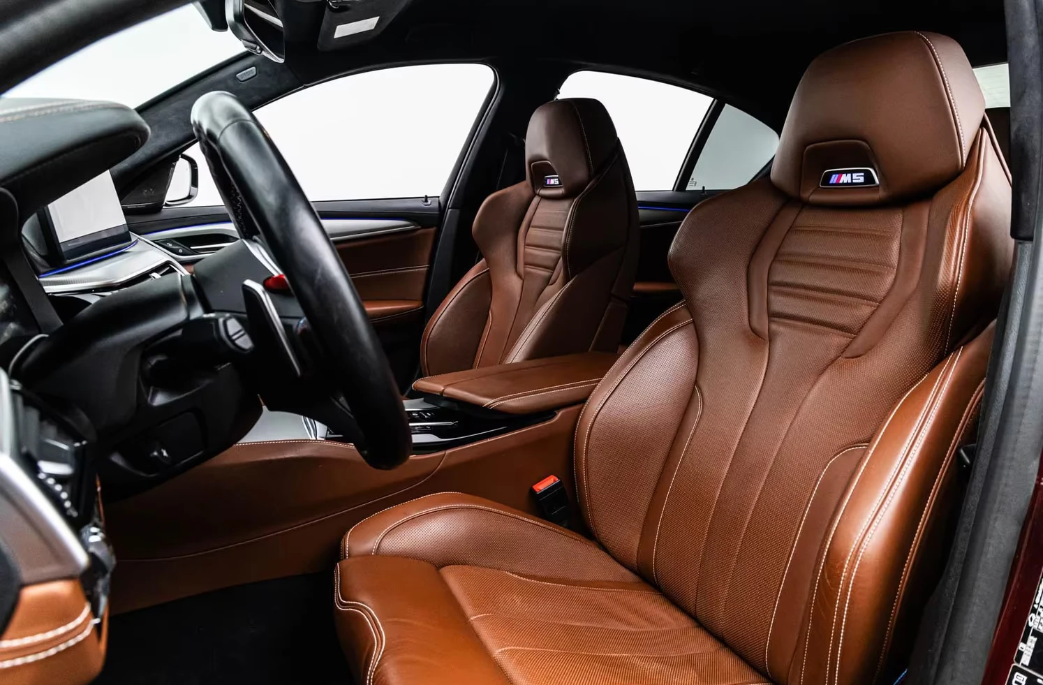 BMW M5 COMP/625HP/LASER/SHADOW/HUD/360/NAVI/194h, снимка 7 - Автомобили и джипове - 54228961