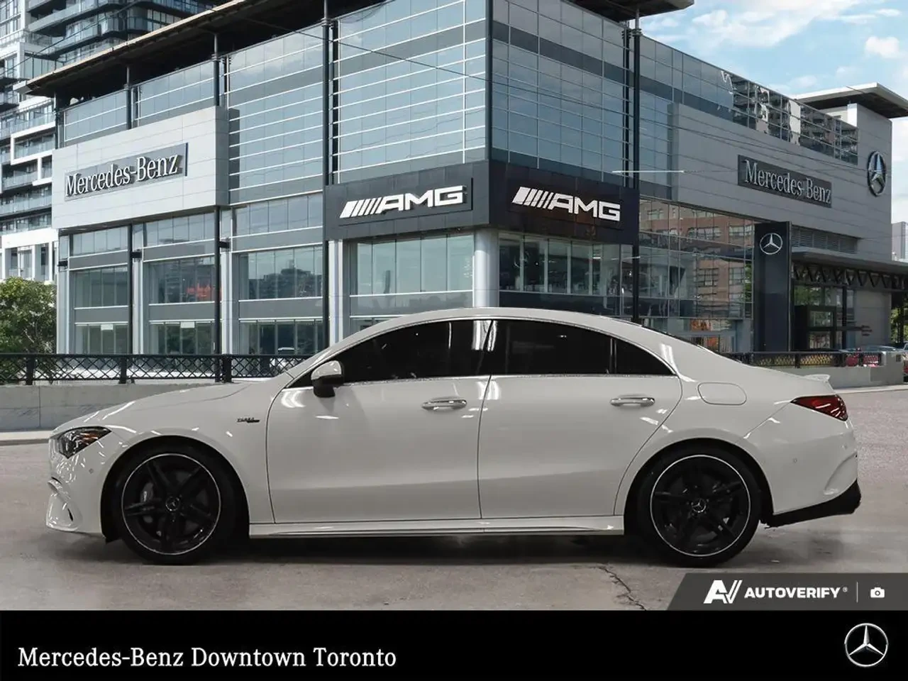 Mercedes-Benz CLA 45 AMG S | Star Certified | Premium Package, снимка 2 - Автомобили и джипове - 54537249