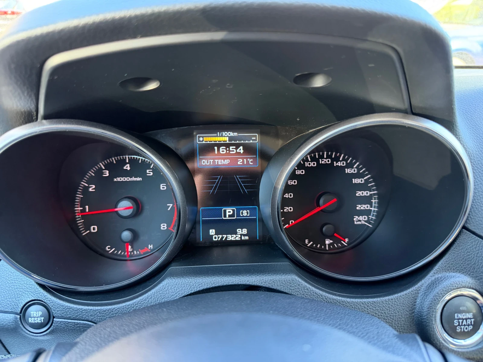 Subaru Outback 2.5 Face Gas/Benzin 77, 000 км, снимка 15 - Автомобили и джипове - 54559555
