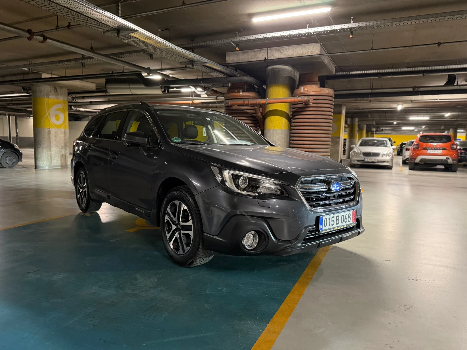 Subaru Outback 2.5 Face Gas/Benzin 77, 000 км, снимка 3 - Автомобили и джипове - 54559555