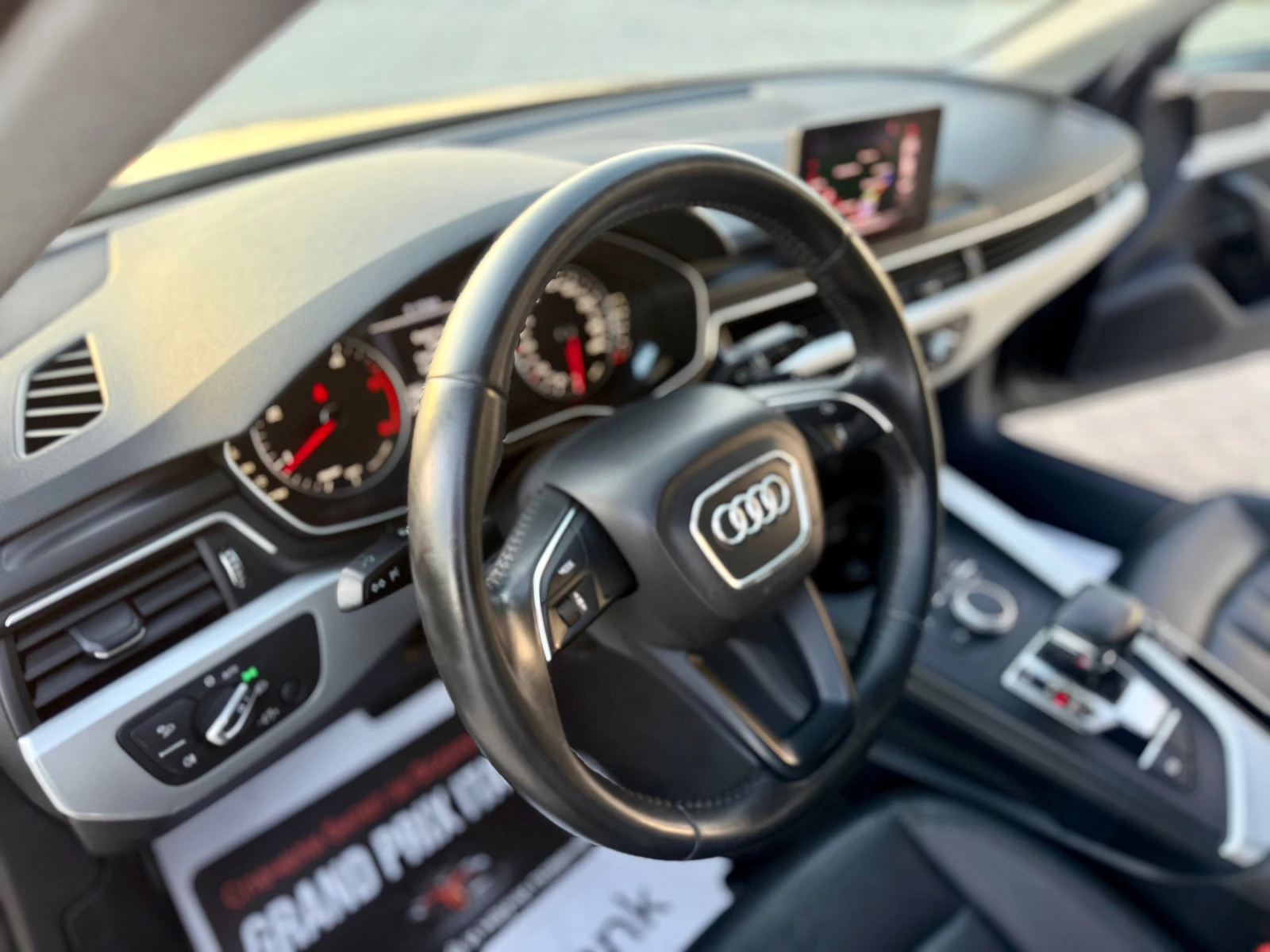Audi A4 2.0TDI RS4 optic Собствен лизинг !!!, снимка 17 - Автомобили и джипове - 55288468