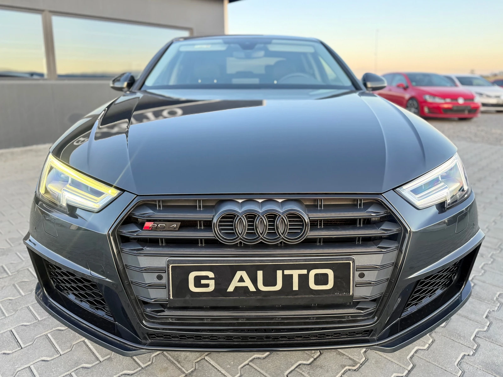 Audi A4 2.0TDI RS4 optic Собствен лизинг !!!, снимка 2 - Автомобили и джипове - 55288468
