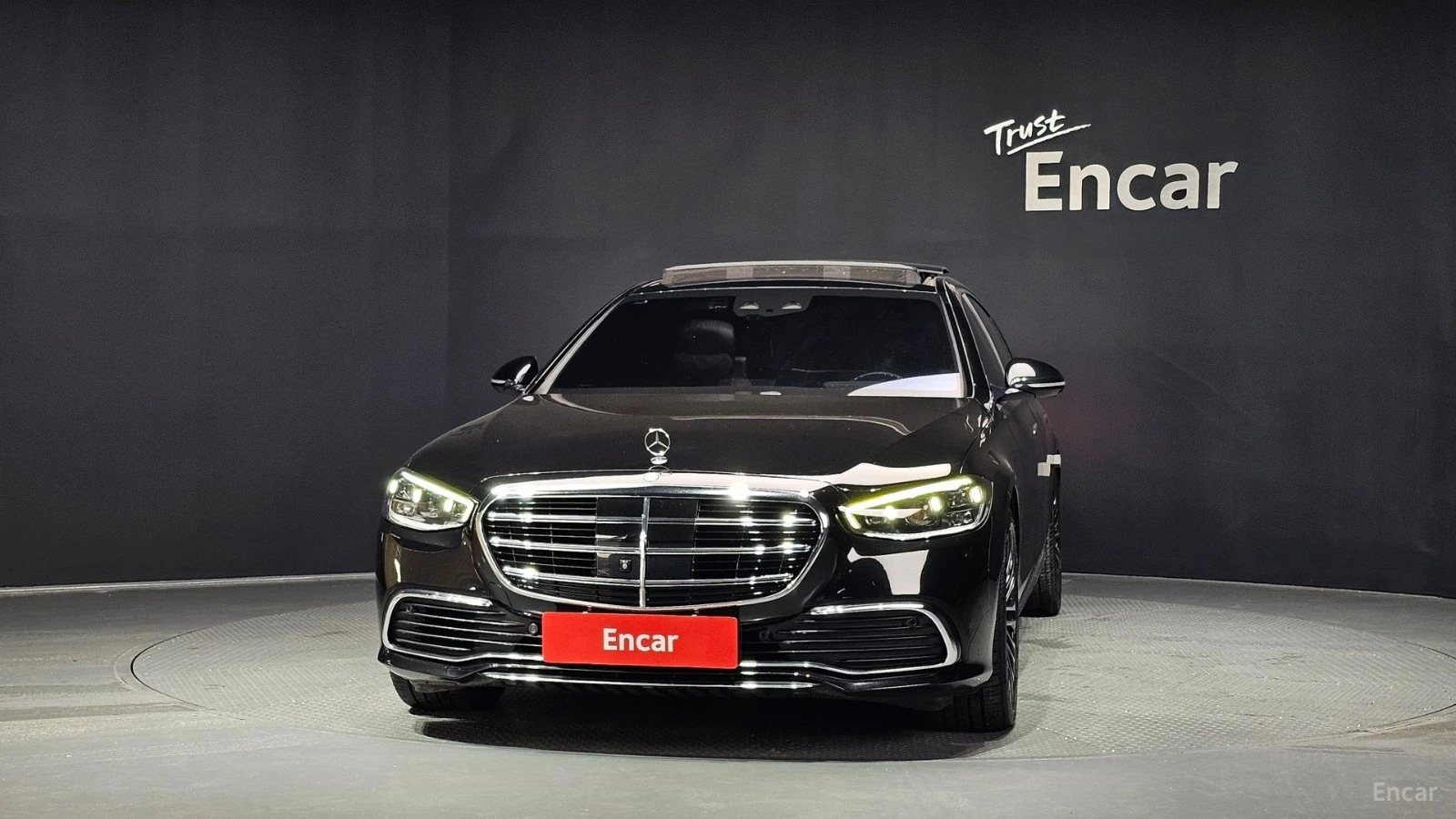 Mercedes-Benz S 580 LONG 4MATIC* HUD* МОНИТОРИ* МАСАЖИ* 360, снимка 3 - Автомобили и джипове - 55425281