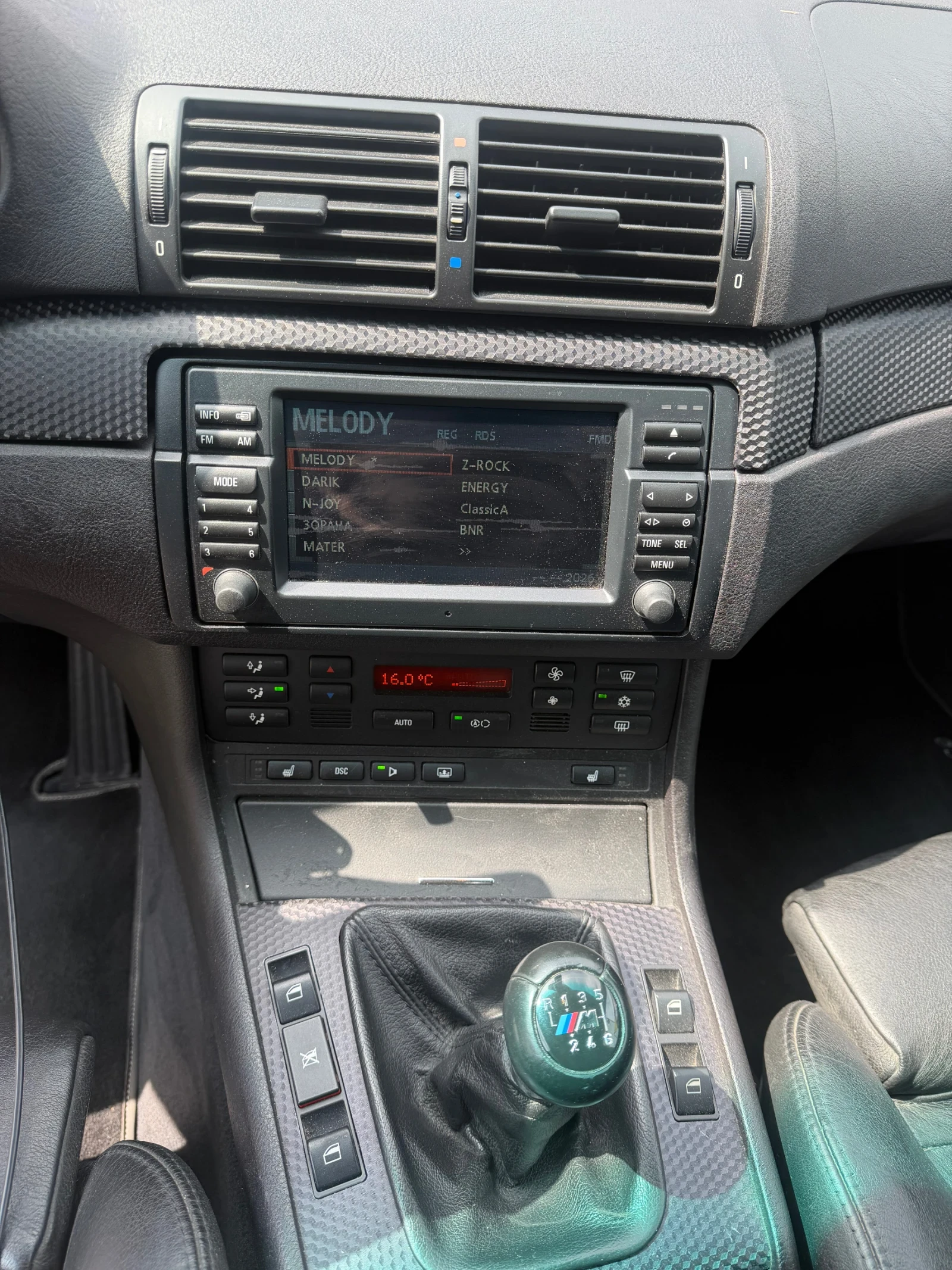 BMW 330 330d - M Packet - 204к.с - Xenon - 6 скорости, снимка 13 - Автомобили и джипове - 55666939