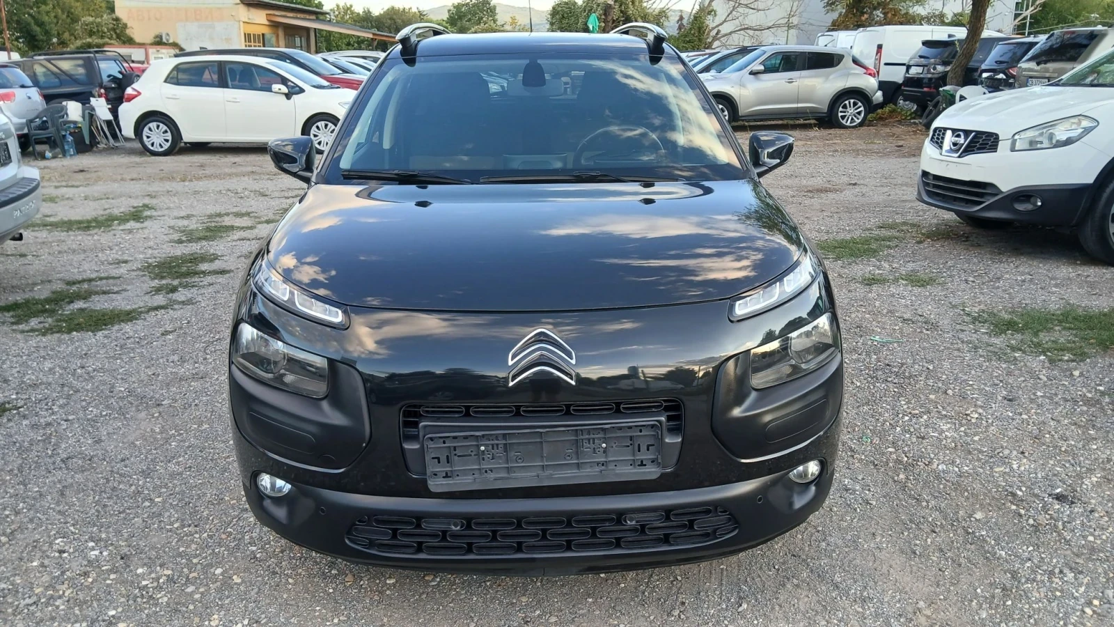 Citroen C4 Cactus 1, 6 HDI, снимка 3 - Автомобили и джипове - 56264921
