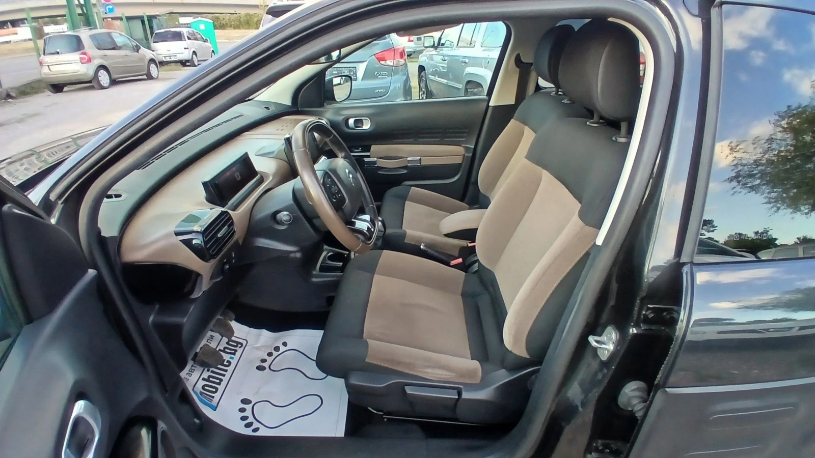 Citroen C4 Cactus 1, 6 HDI, снимка 8 - Автомобили и джипове - 56264921