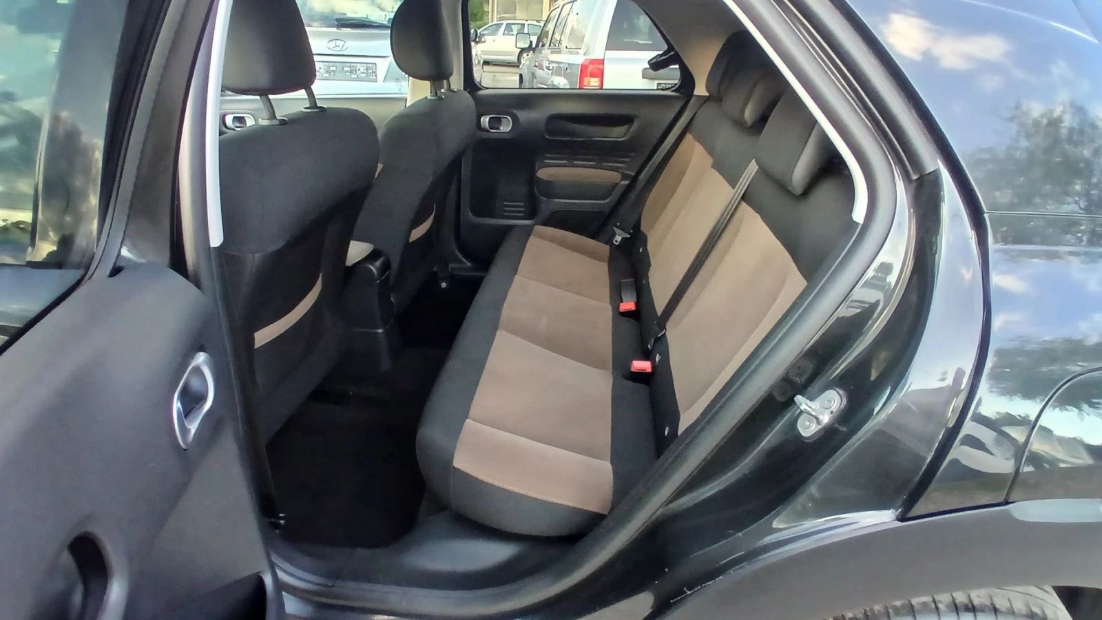 Citroen C4 Cactus 1, 6 HDI, снимка 9 - Автомобили и джипове - 56264921
