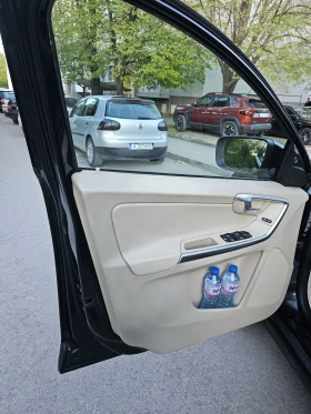 Volvo XC60 Summum, снимка 11