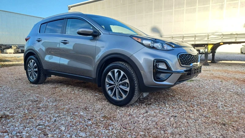 Kia Sportage, снимка 3 - Автомобили и джипове - 47457547