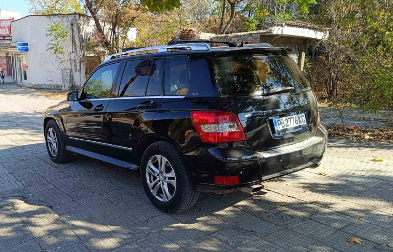 Mercedes-Benz GLK 320, снимка 10 - Автомобили и джипове - 47818734