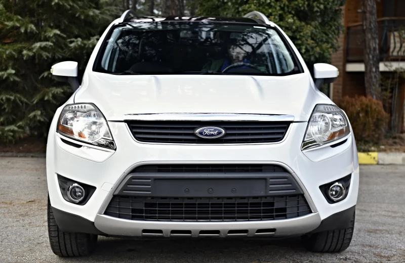 Ford Kuga 2.0TDCi 4X4 TITANIUM, снимка 2 - Автомобили и джипове - 48101108