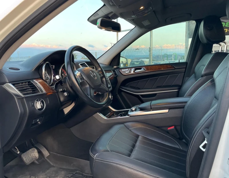 Mercedes-Benz GL 350 БЯЛА ПЕРЛА ЛИЗИНГ, снимка 12 - Автомобили и джипове - 51083508