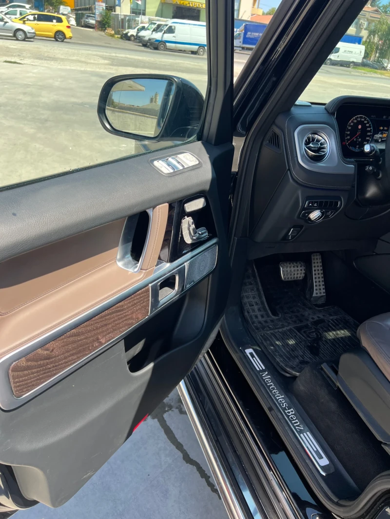 Mercedes-Benz G 400 3.0 330hp, снимка 10 - Автомобили и джипове - 51309060