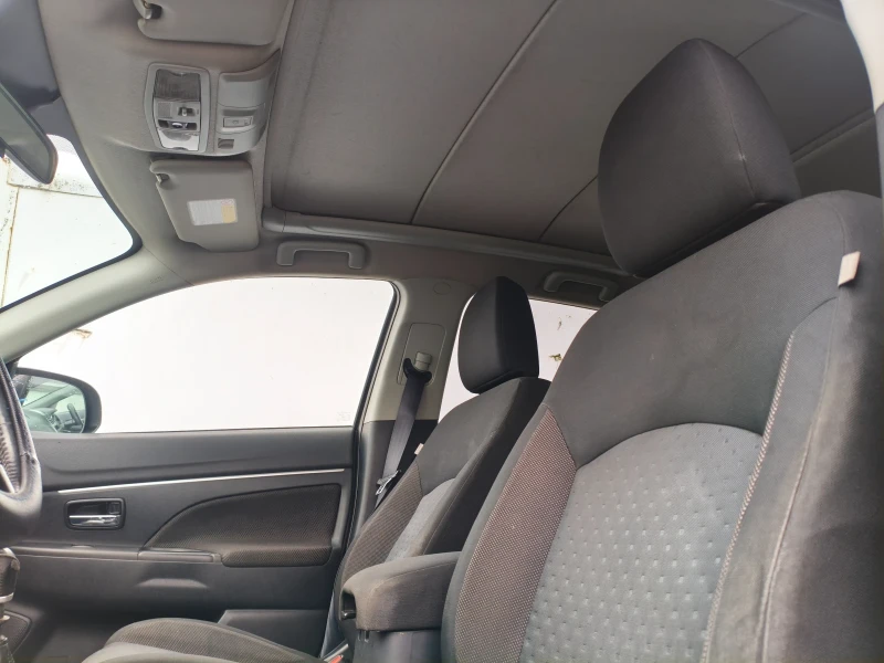 Mitsubishi ASX 1.8d 150ks 4x4, снимка 9 - Автомобили и джипове - 52562216