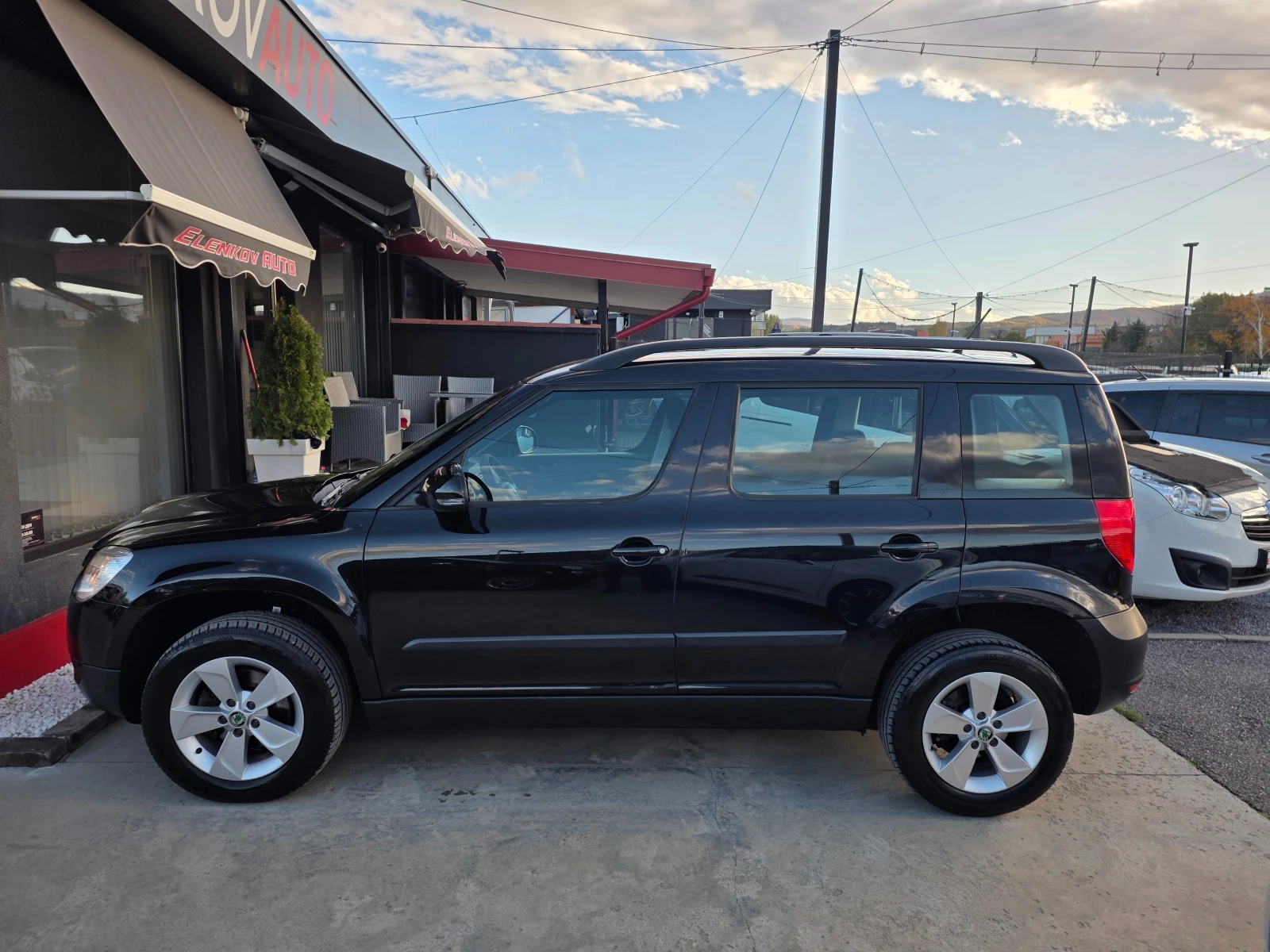 Skoda Yeti 1.8I-152к.с EURO 5 4X4-АВТОМАТИК-ШВЕЙЦАРИЯ - изображение 4