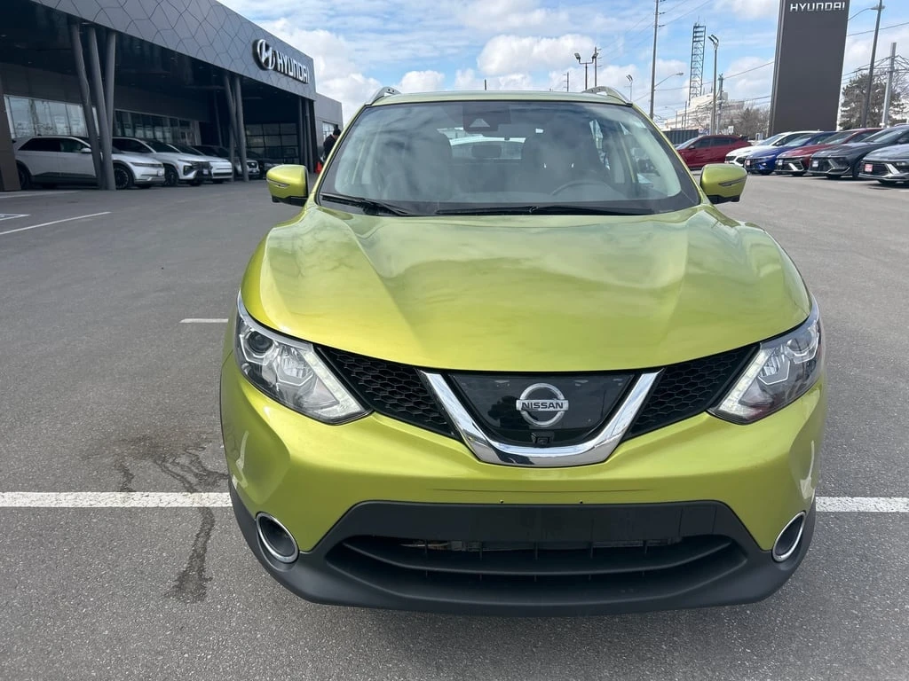 Nissan Rogue * AWD 4dr CVT * CARFAX *    | Mobile.bg   6