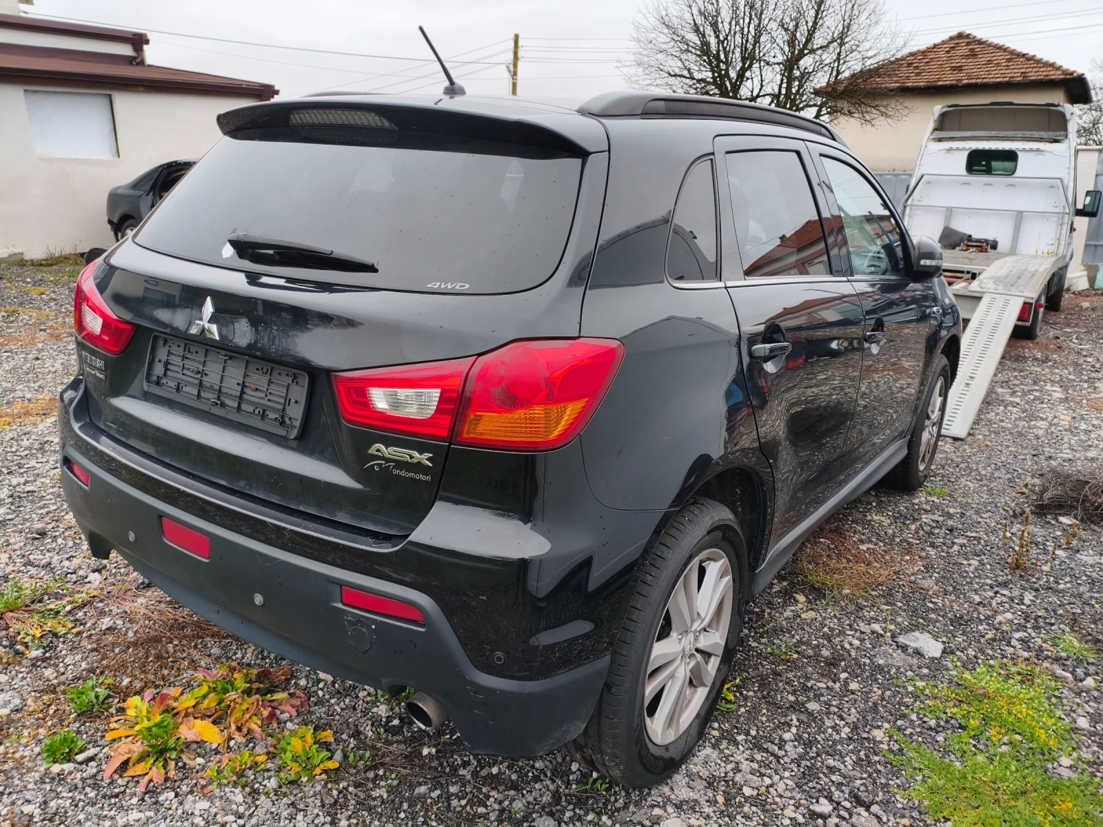 Mitsubishi ASX 1.8d 150ks 4x4 - изображение 6