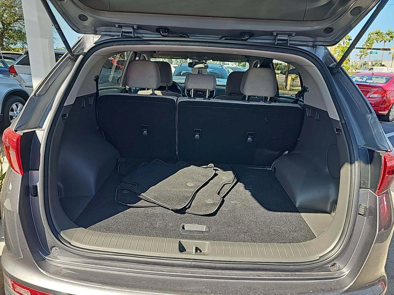 Kia Sportage LX, снимка 14 - Автомобили и джипове - 53851405