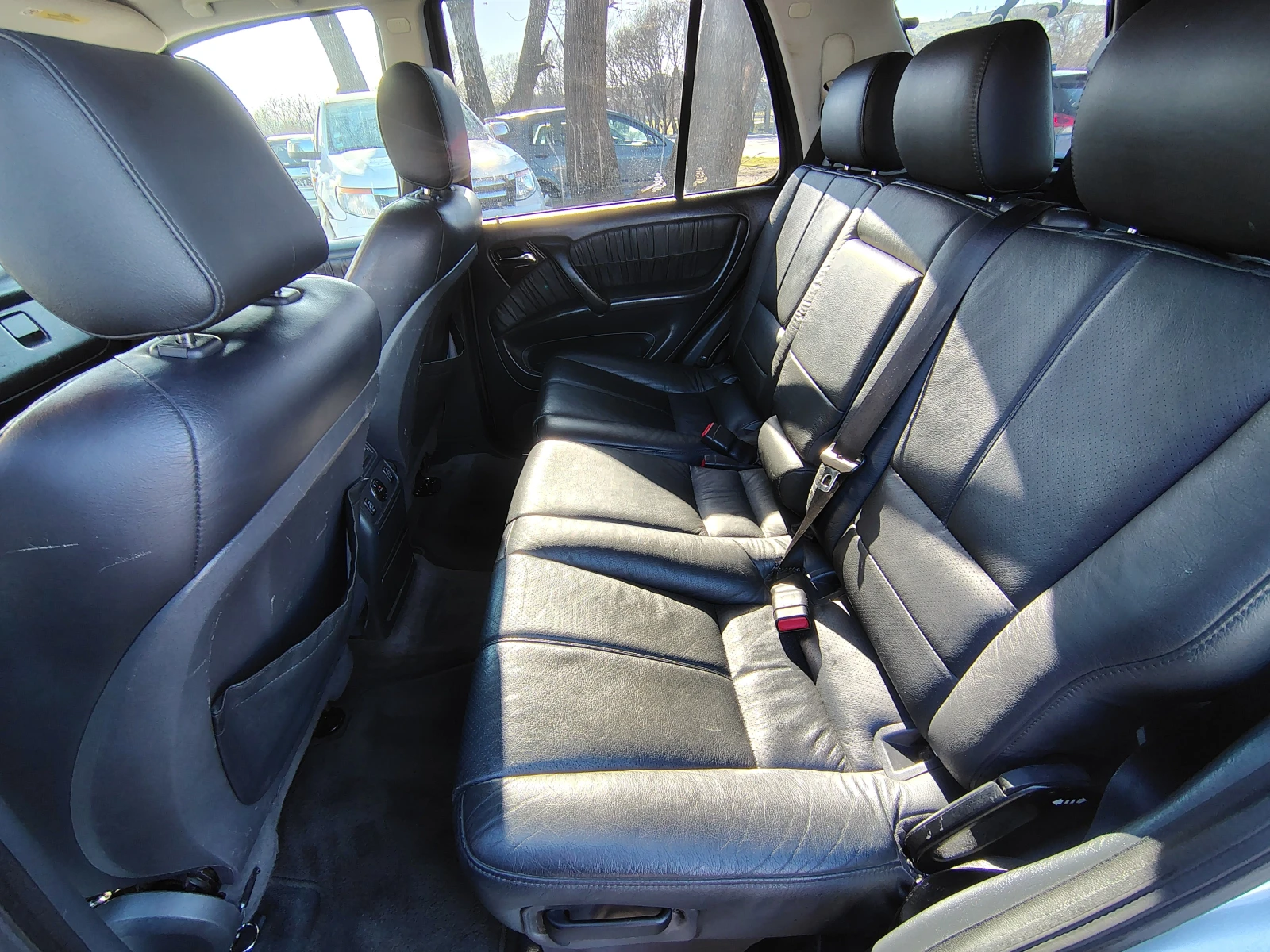 Mercedes-Benz ML 270, снимка 11 - Автомобили и джипове - 53865331