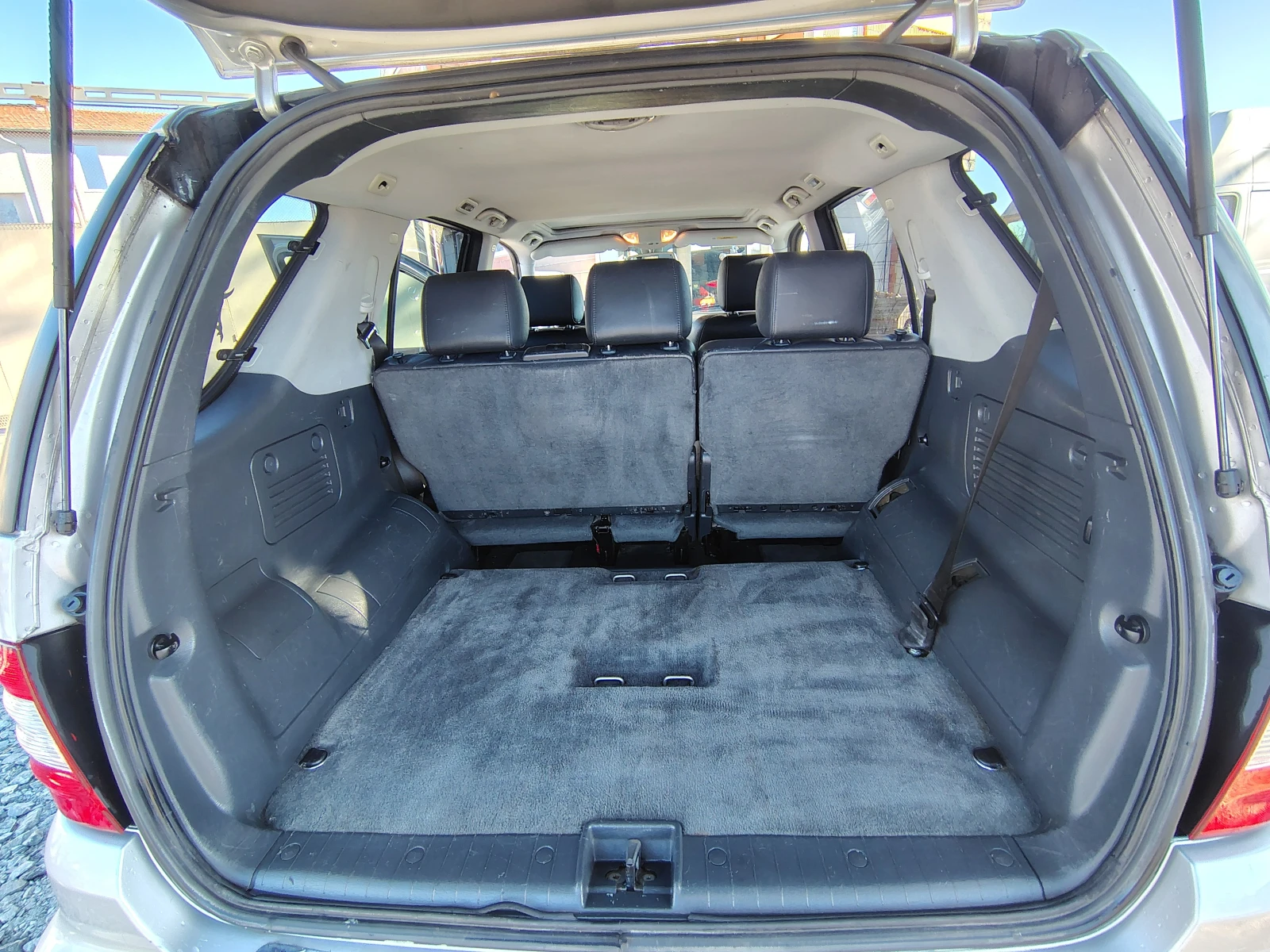 Mercedes-Benz ML 270, снимка 12 - Автомобили и джипове - 53865331