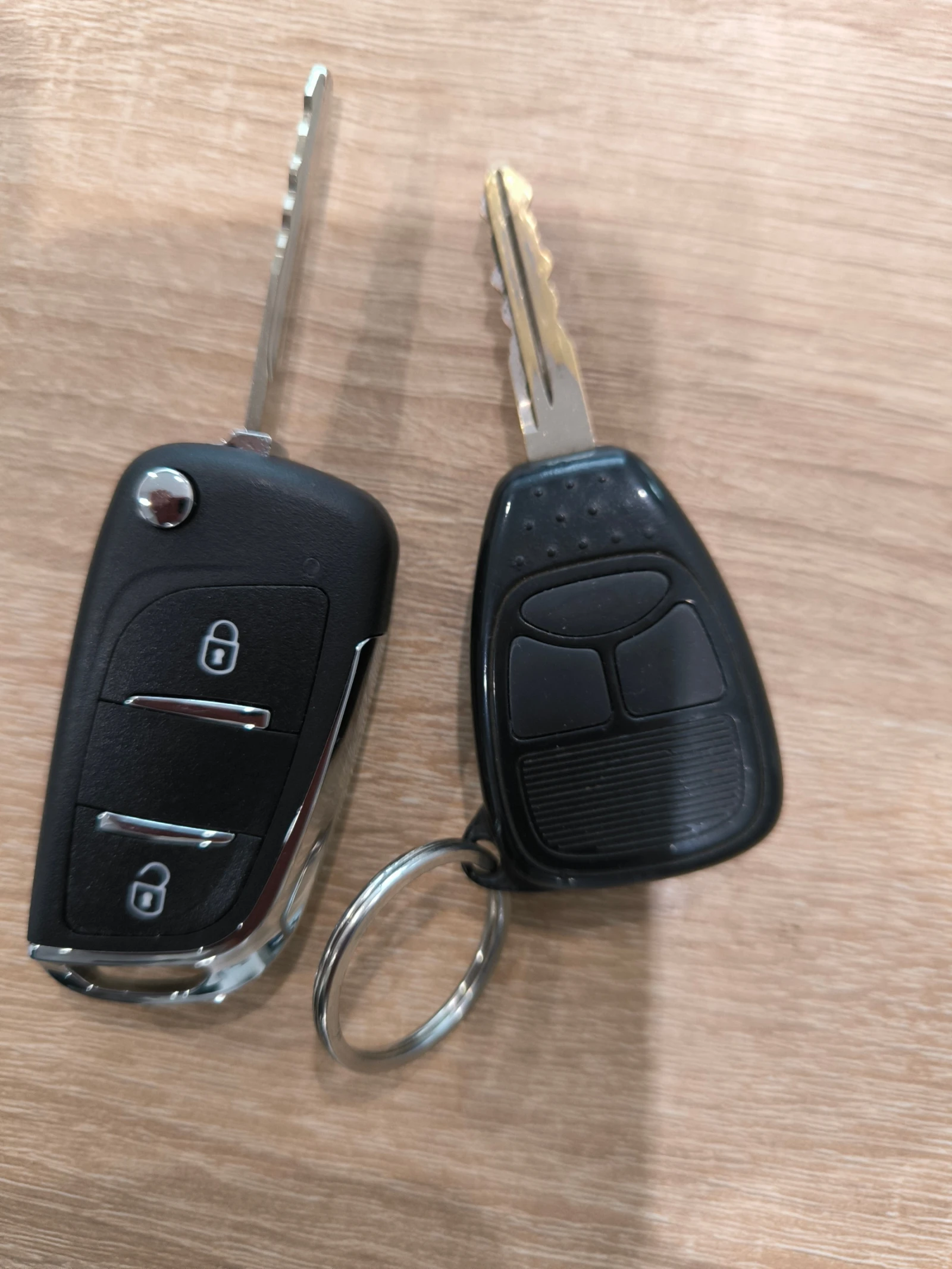 Jeep Cherokee 2.8 CRD, снимка 17 - Автомобили и джипове - 54010775