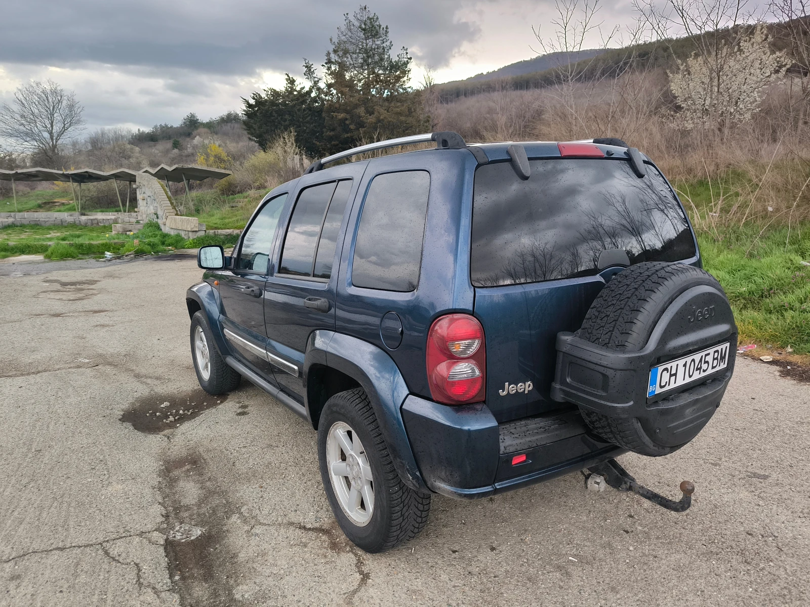 Jeep Cherokee 2.8 CRD, снимка 5 - Автомобили и джипове - 54010775