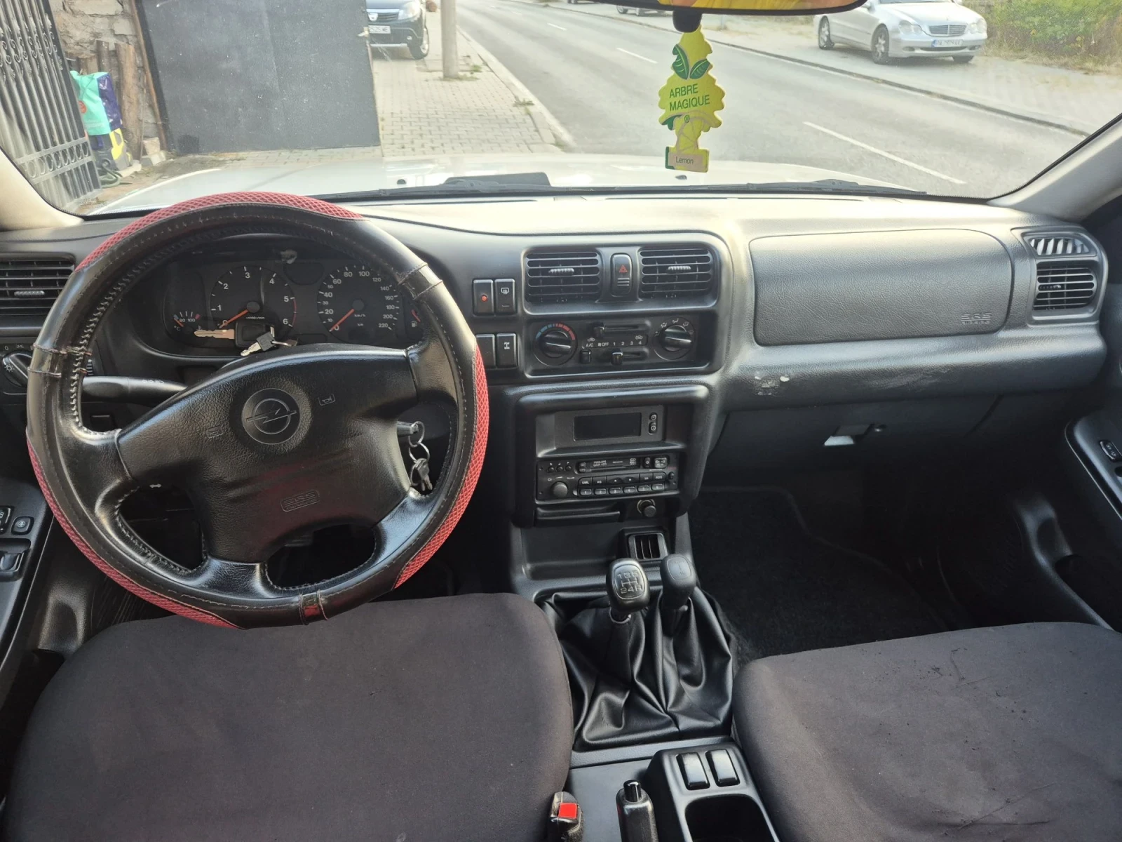 Opel Frontera 2.2DTI 16V, снимка 11 - Автомобили и джипове - 54255973