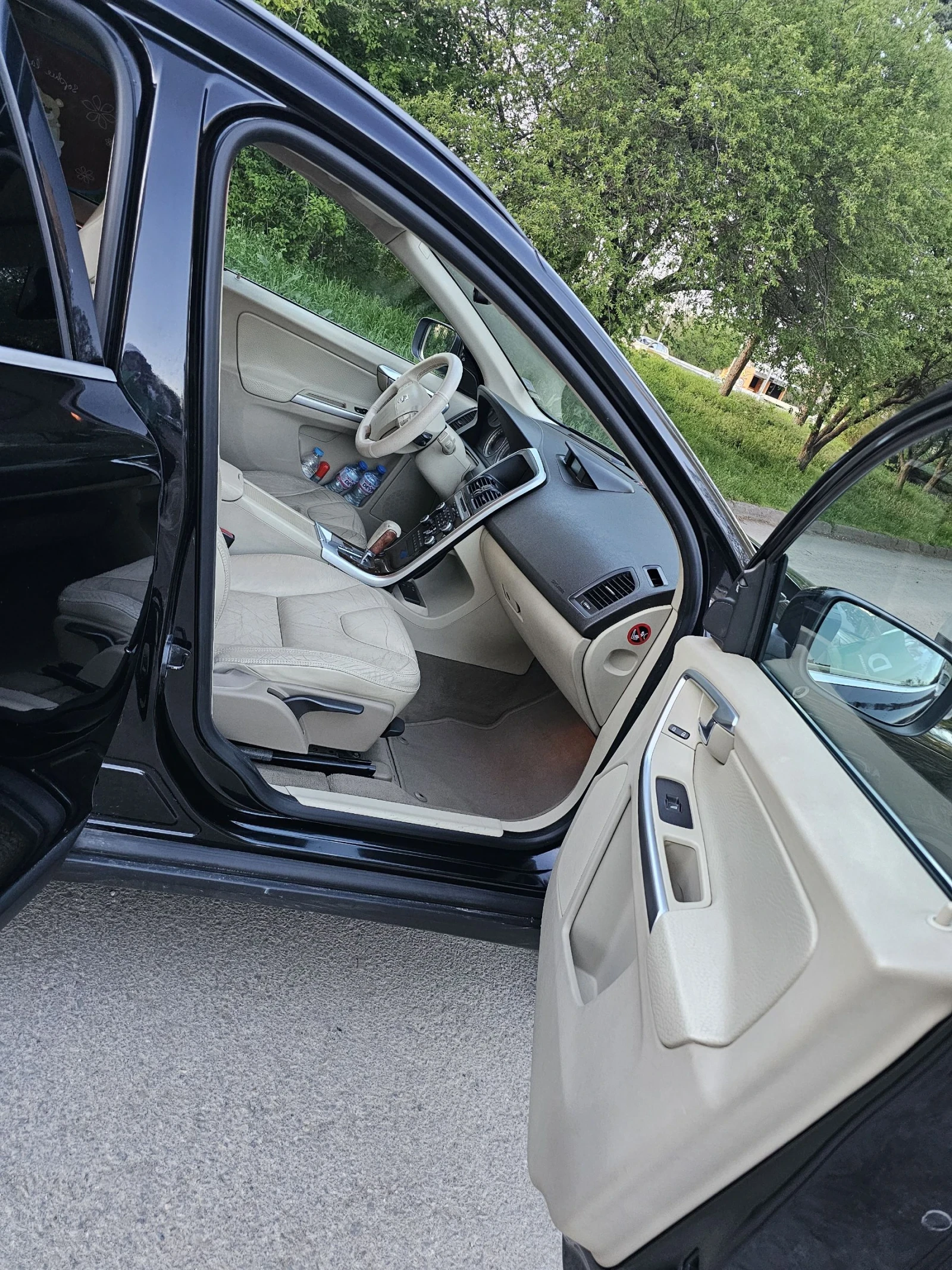 Volvo XC60 Summum, снимка 10 - Автомобили и джипове - 54335435