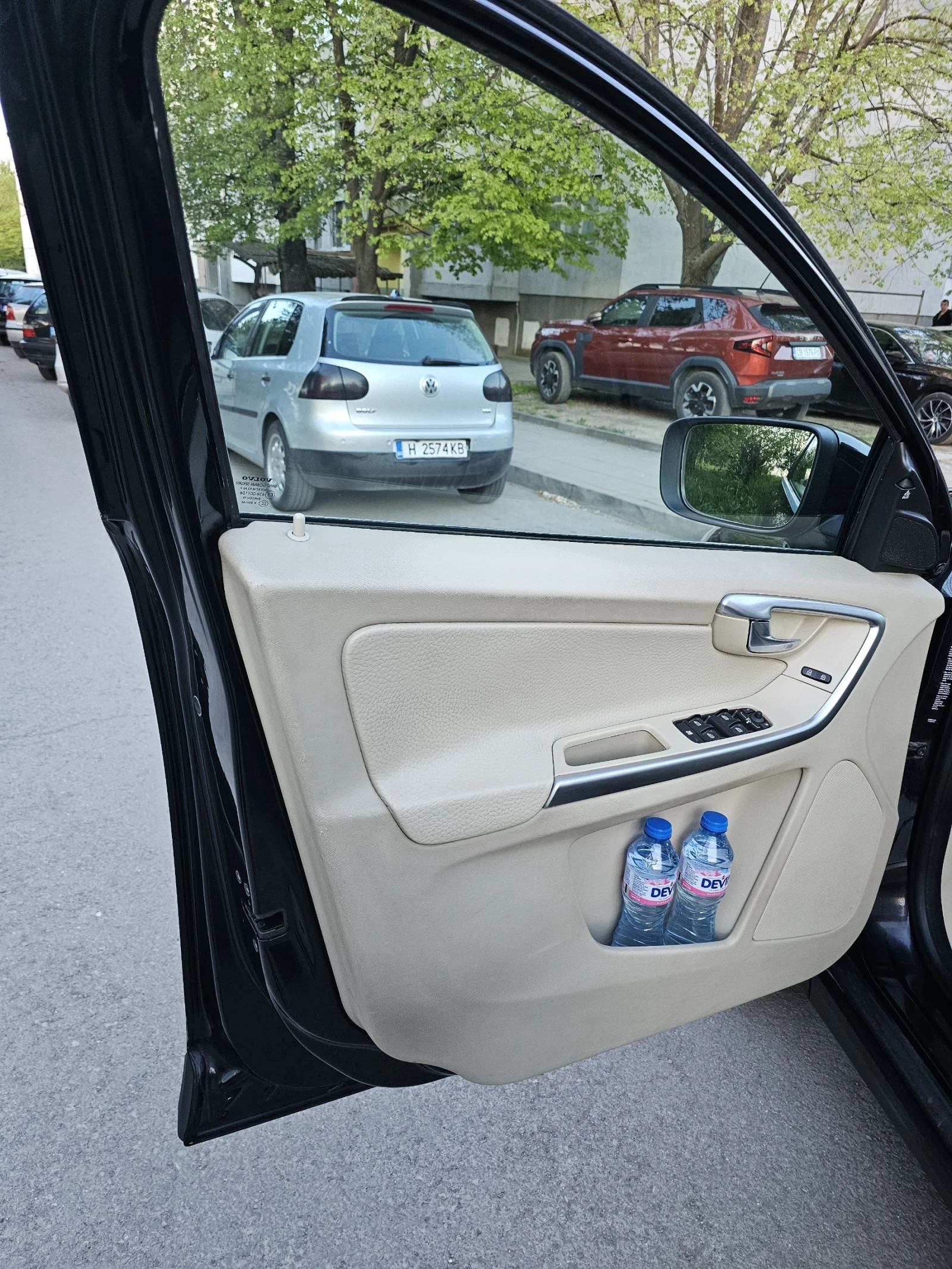 Volvo XC60 Summum, снимка 11 - Автомобили и джипове - 54335435