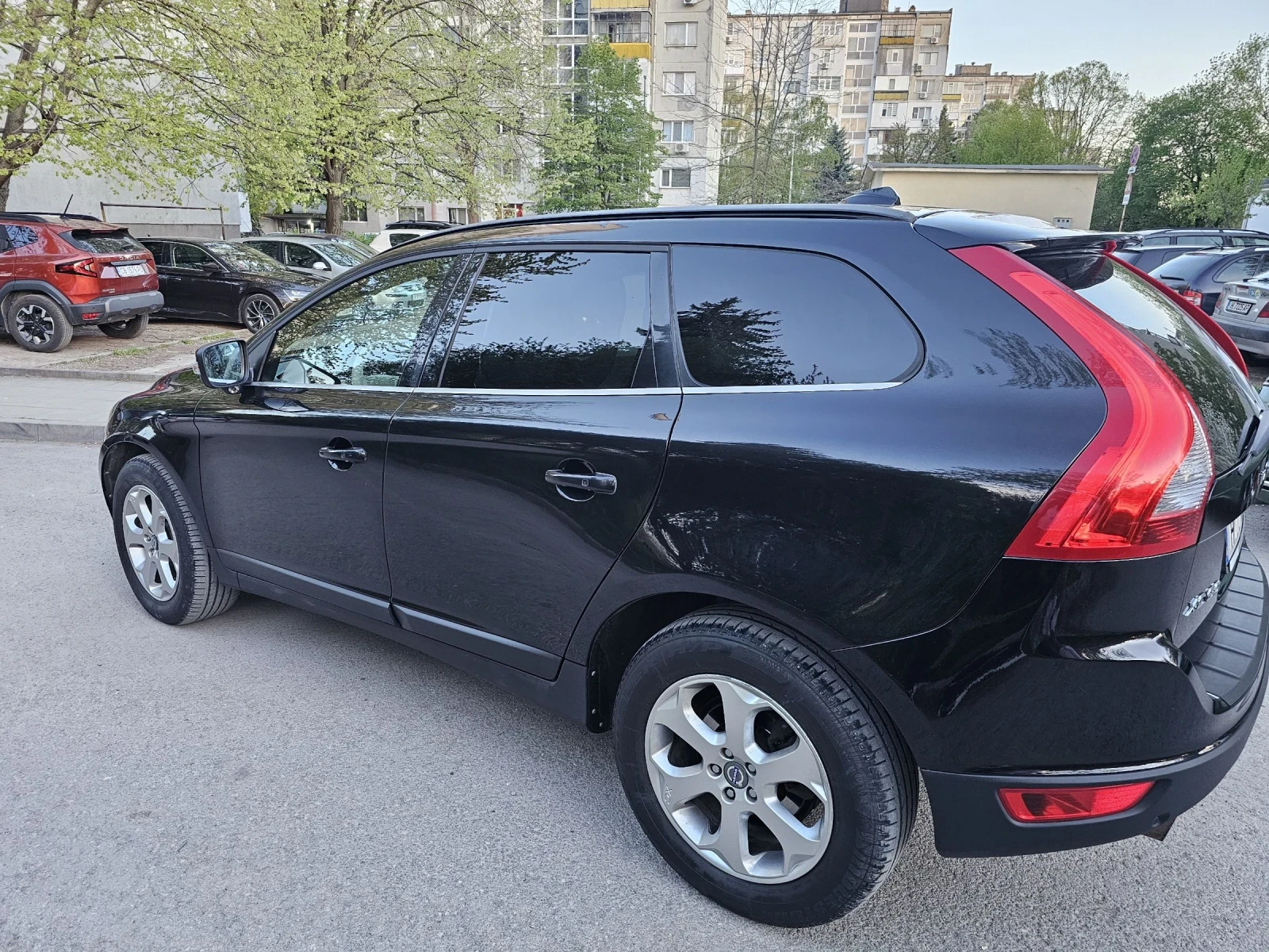 Volvo XC60 Summum, снимка 5 - Автомобили и джипове - 54335435