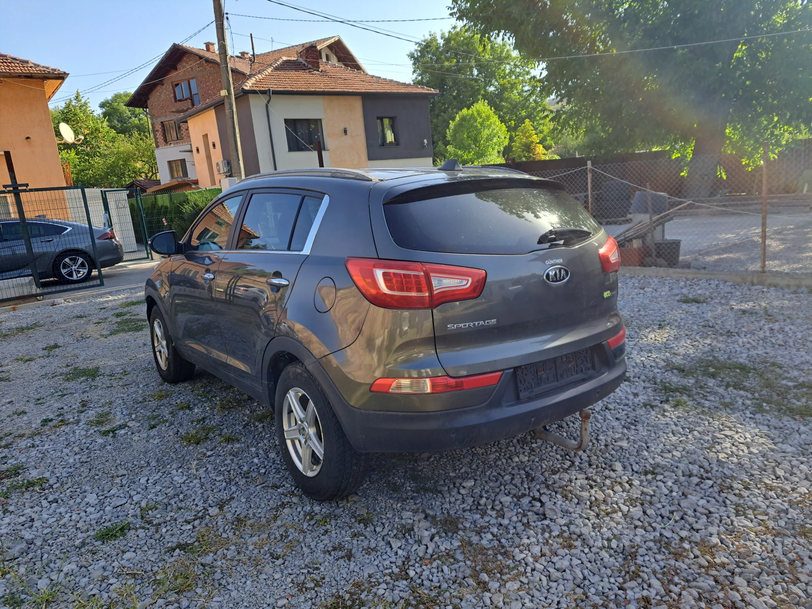Kia Sportage 1.7crdi, снимка 3 - Автомобили и джипове - 54778177