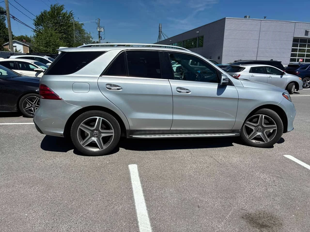 Mercedes-Benz GLE * 400 * CARFAX * ЦЕНА ДО БГ, снимка 3 - Автомобили и джипове - 54873901