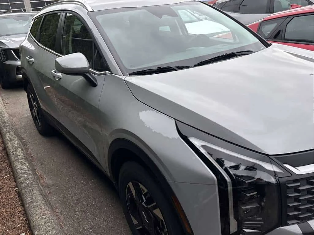 Kia Sportage * AWD * АВТОКРЕДИТ БЕЗ ПЪРВОНАЧАЛНА ВНОСКА* , снимка 3 - Автомобили и джипове - 55181940
