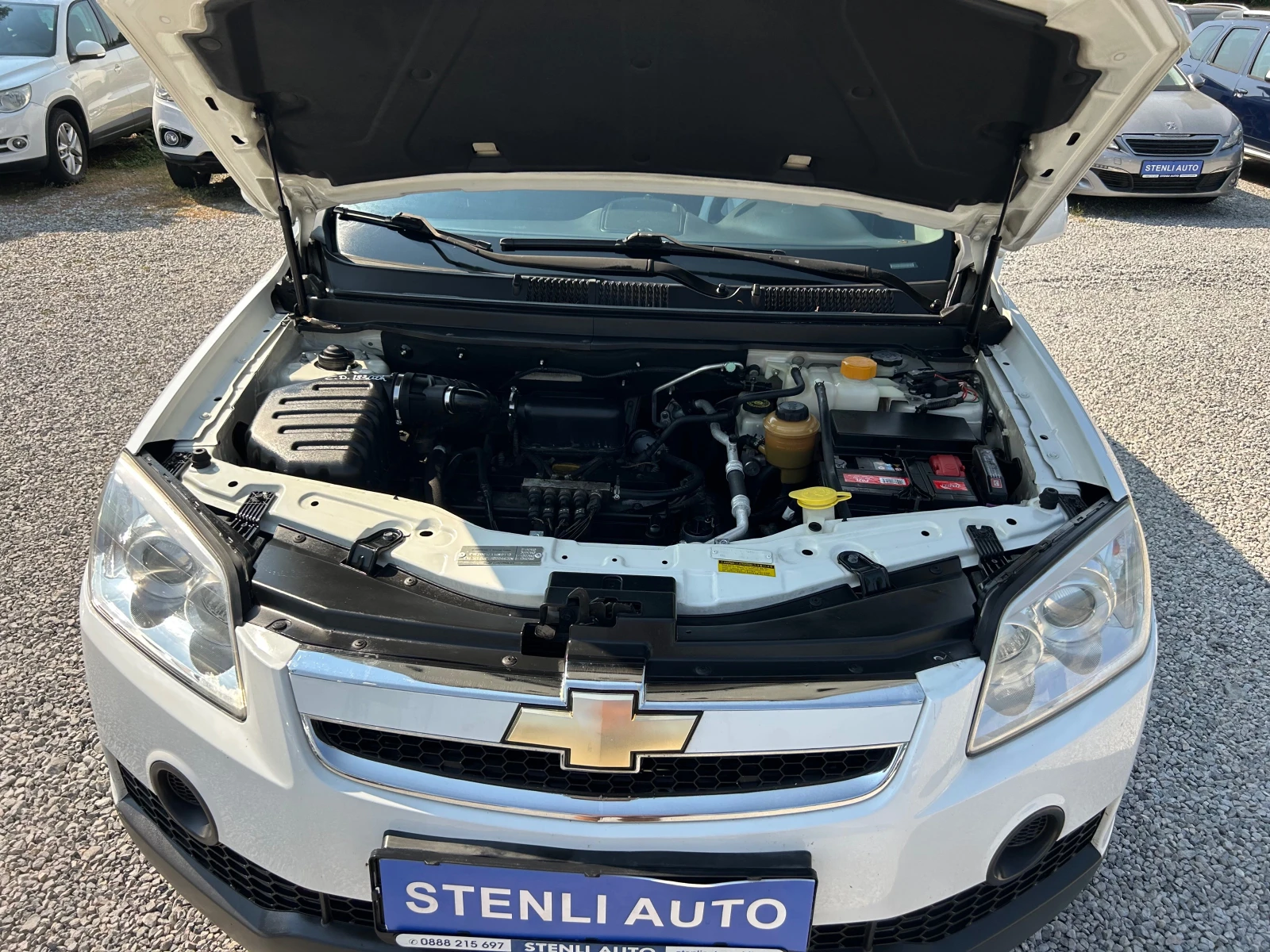 Chevrolet Captiva 2.4I 16V EURO5 GAS, снимка 11 - Автомобили и джипове - 55768530