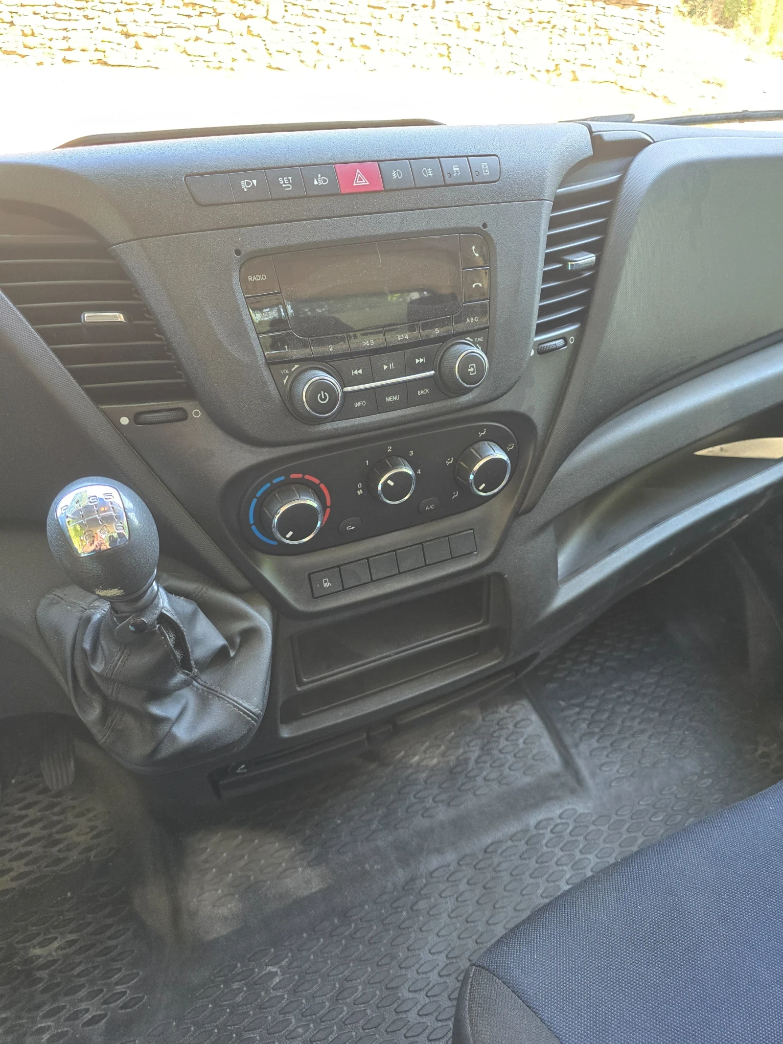 Iveco 35c15  - изображение 10