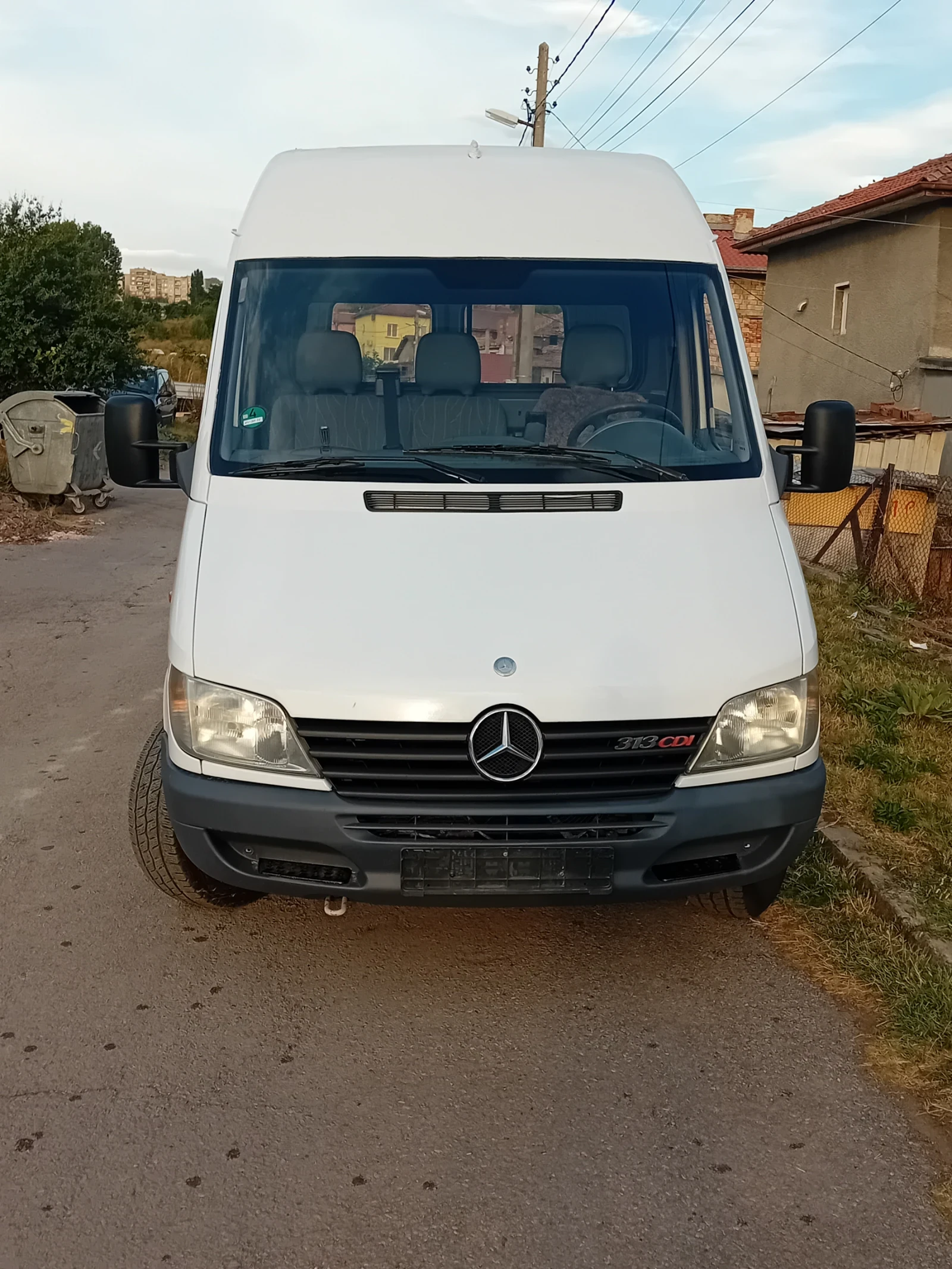 Mercedes-Benz Sprinter 313 2.2 130 - изображение 2