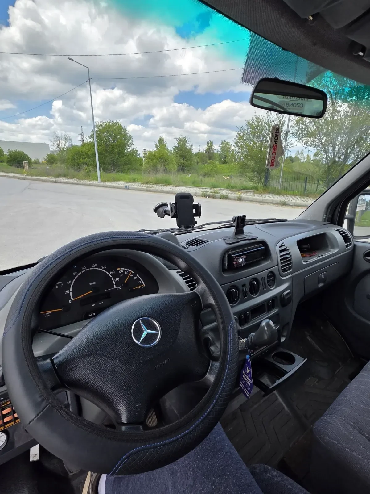 Mercedes-Benz Sprinter 416 2.7 CDI 156 Кс., снимка 13 - Бусове и автобуси - 54401516
