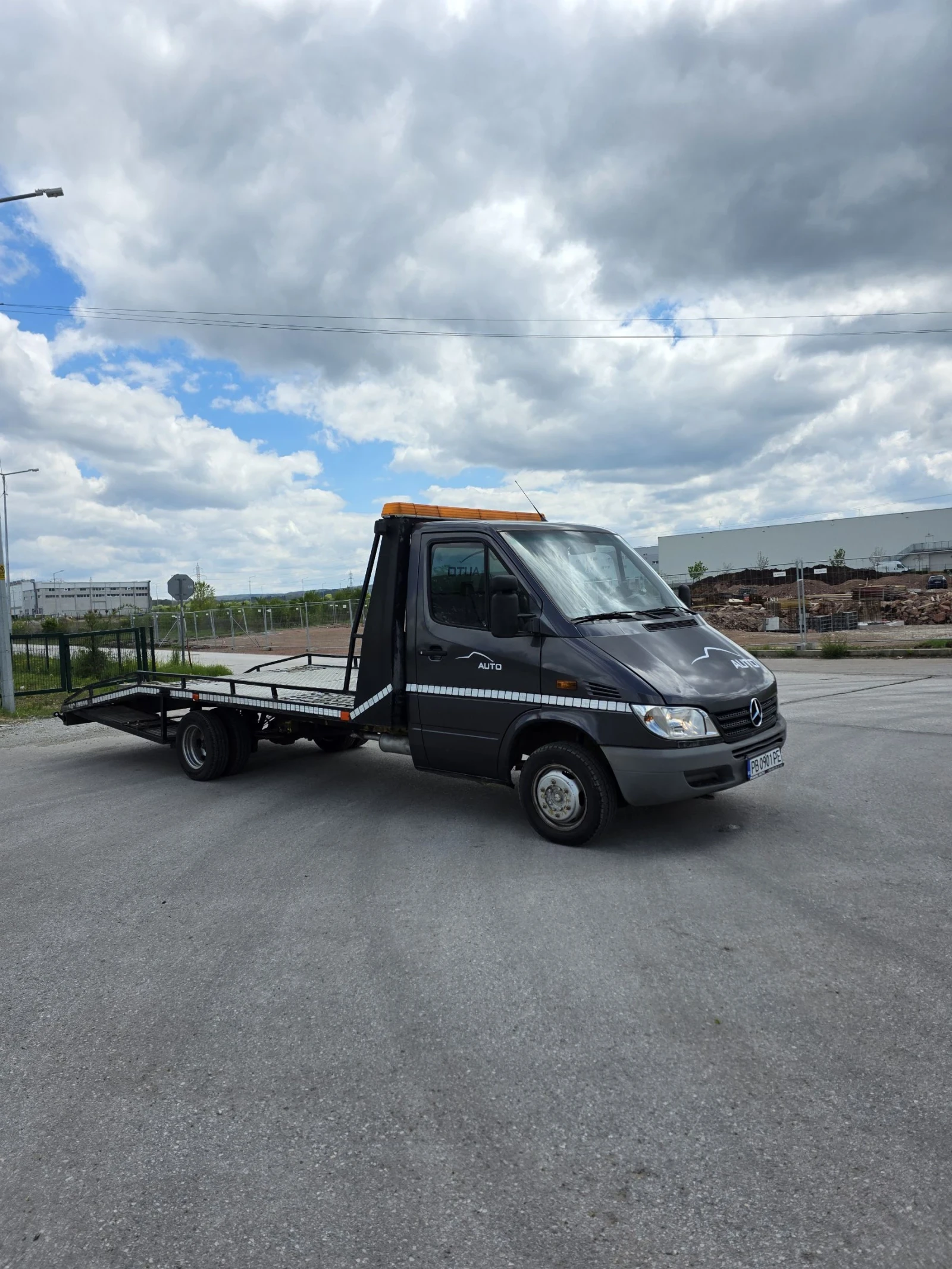 Mercedes-Benz Sprinter 416 2.7 CDI 156 Кс., снимка 10 - Бусове и автобуси - 54401516