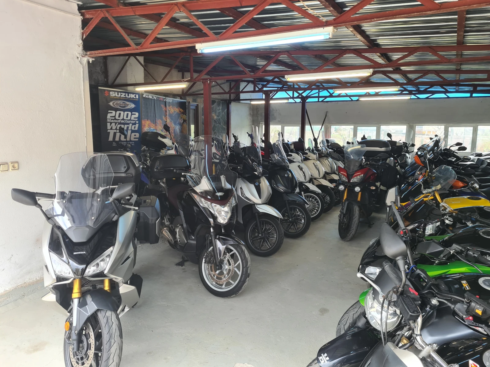 Kymco Downtown 350i ABS 3бр. - изображение 10