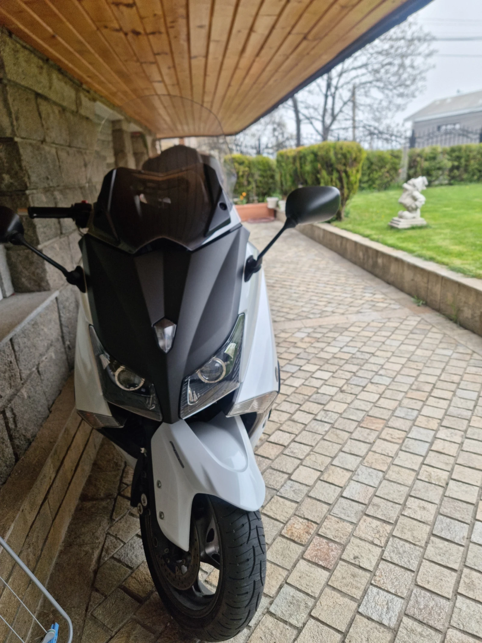 Yamaha T-max 530, снимка 2 - Мотоциклети и мототехника - 54975388