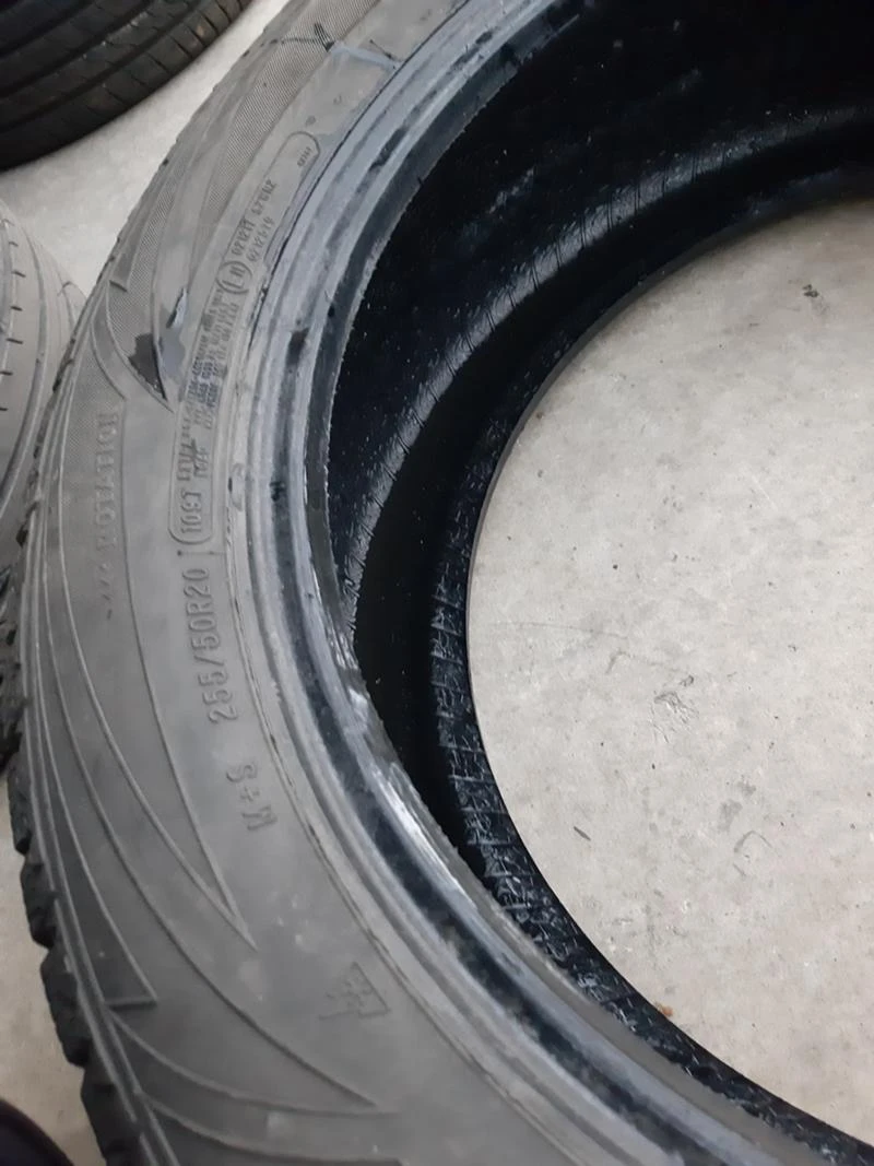 Гуми Зимни 255/50R20, снимка 11 - Гуми и джанти - 35189906